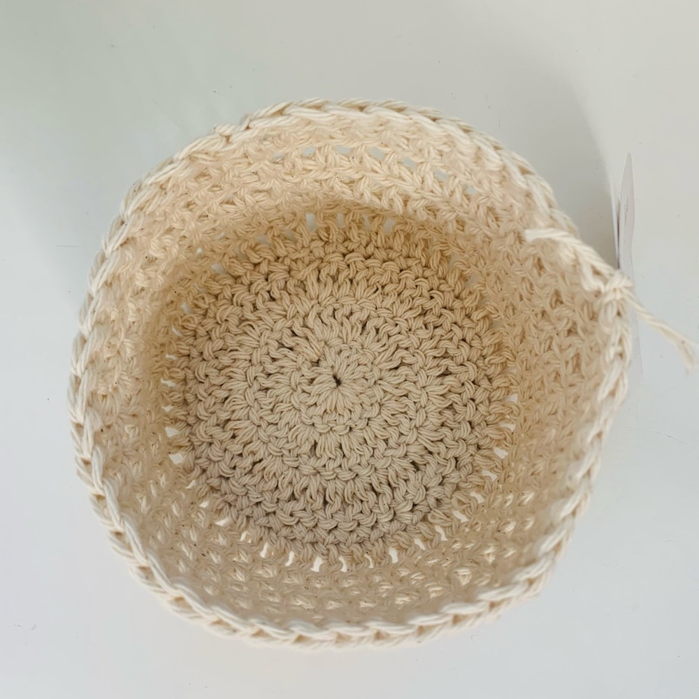 Pure Cotton Tissue Paper Cover — Neutral Home Accent - Picture 6 of 9